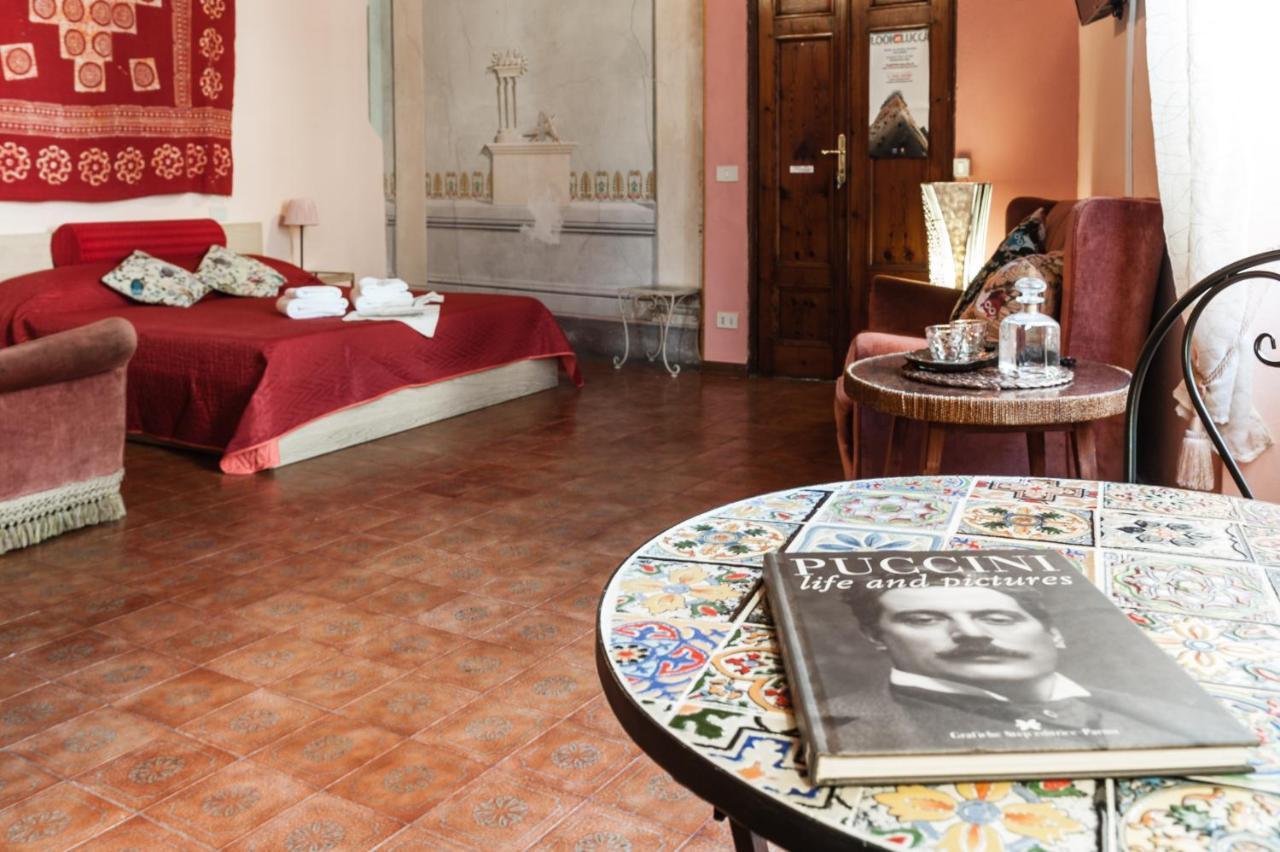 Bed and Breakfast La Gemma Di Elena Lucca Exterior foto