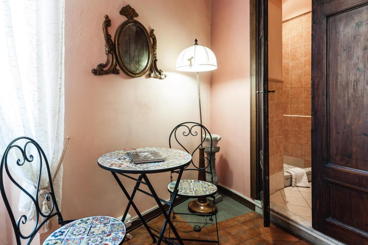 Bed and Breakfast La Gemma Di Elena Lucca Exterior foto