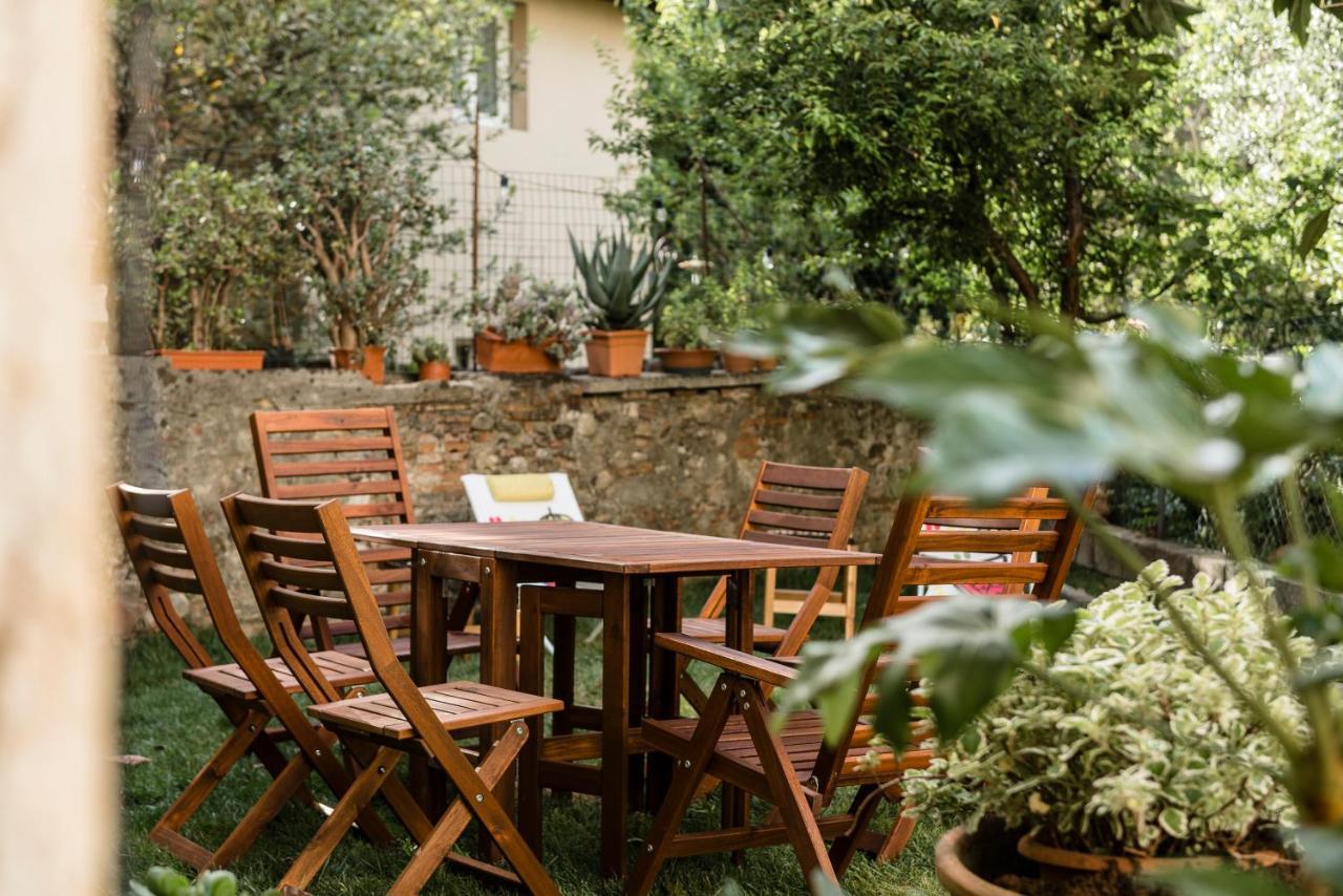 Bed and Breakfast La Gemma Di Elena Lucca Exterior foto